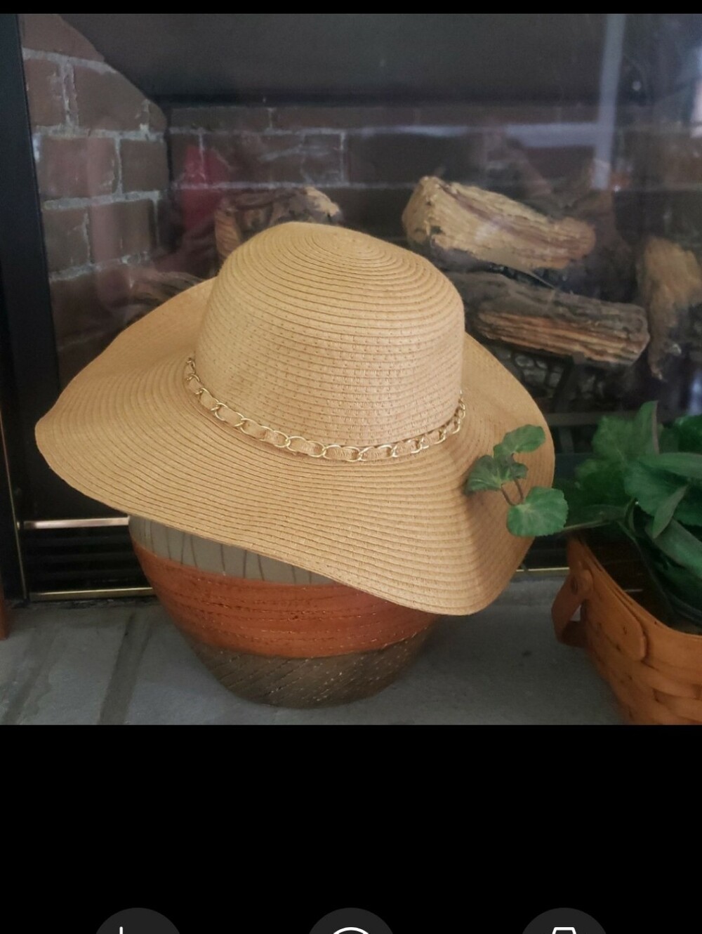 Women's Wide Brim Straw Sun Hat with Gold Chain Accent - Natural